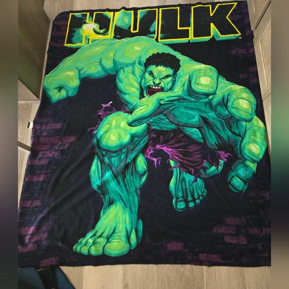 Hulk Graphic Fleece Blanket - Picture 1 of 3